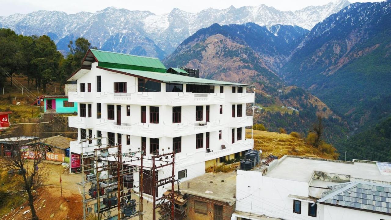 Dlx Stay In Naddi Dharamshala Ngoại thất bức ảnh